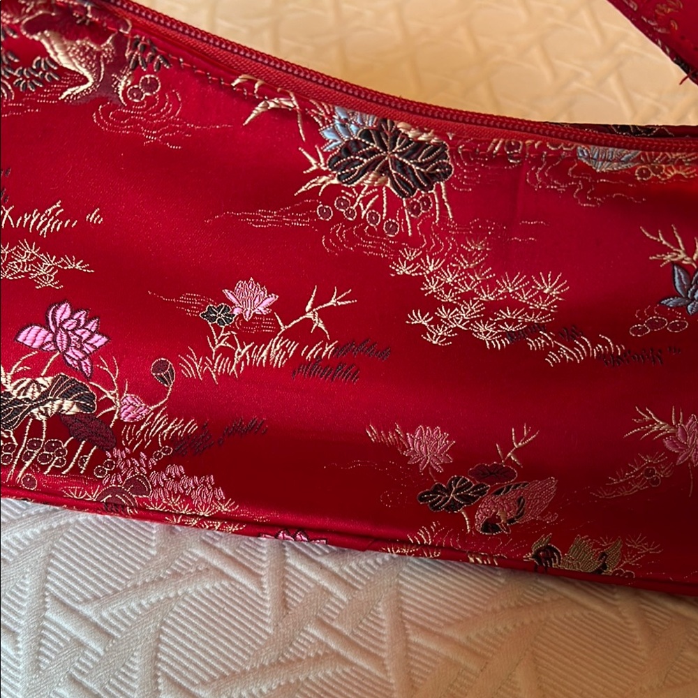 Source Unknown Red Shoulder Bag Structured Design - Picture 4 of 7
